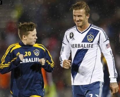 بروكلين  مع والده