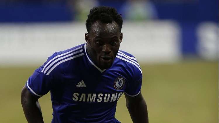  مايكل إيسيان