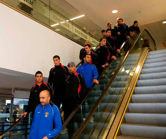 لحظة وصول منتخب الأردن إلى اوروجواي