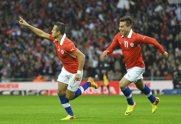 2013-11-15t201751z_495005887_lr1e9bf1kdg5h_rtrmadp_3_soccer-friendly_reuters