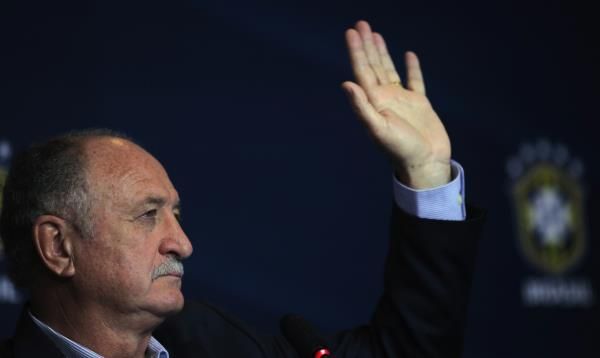 لويز فيليبي سكولاري