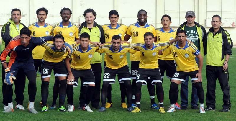 فريق نفط ميسان في معسكره في بيروت