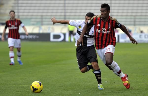 2013-10-27t170240z_531483103_gm1e9as02up01_rtrmadp_3_soccer-italy_reuters
