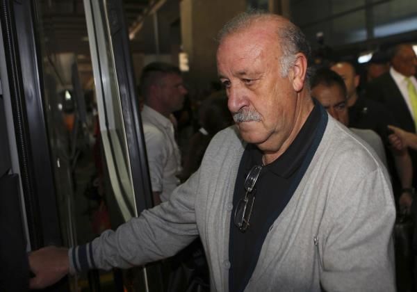 2013-11-17t092318z_372035942_lr1e9bh0q2jnz_rtrmadp_3_soccer-friendly-spain_reuters