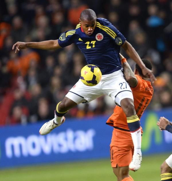 2013-11-19t214840z_1362795561_gm1e9bk0g1u01_rtrmadp_3_soccer-friendly_reuters