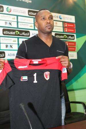 معتز عبدالله