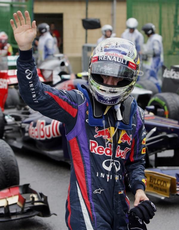 2013-11-23t180814z_757797428_lr1e9bn1edfp3_rtrmadp_3_motor-racing-prix_reuters