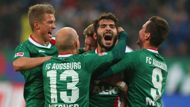 ألتينتوب خلال احتفاله بهز شباك هوفنهايم