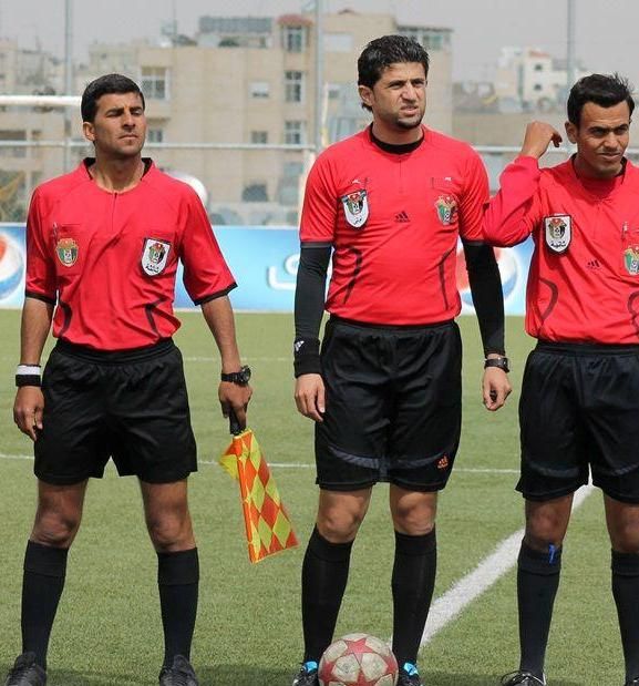 أحمد يعقوب "وسط" 