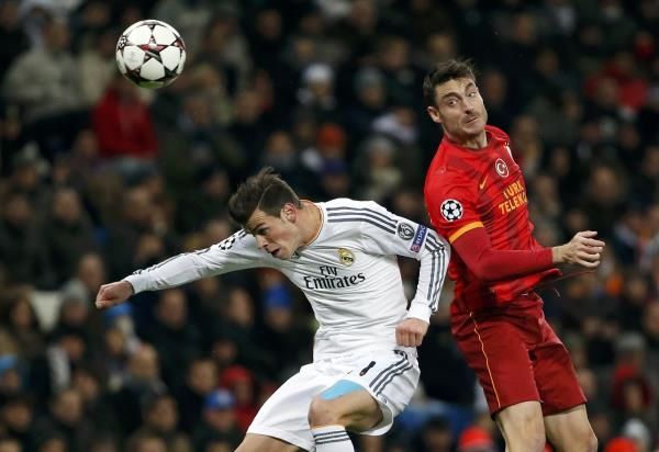 2013-11-27t212506z_587121229_lr1e9br1nhjmj_rtrmadp_3_soccer-champions_reuters