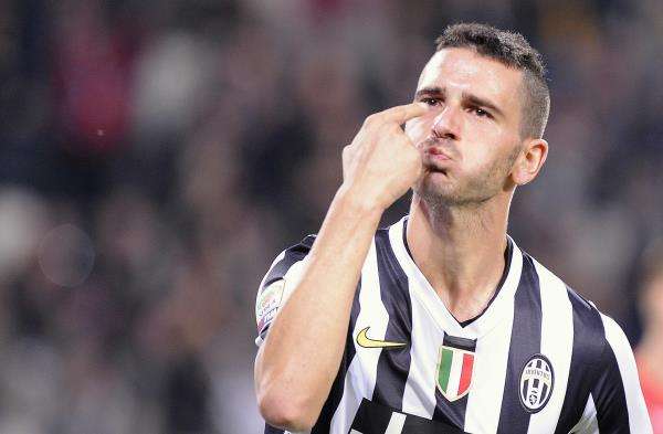 2013-10-30t213555z_1336280192_gm1e9av0fh101_rtrmadp_3_soccer-italy_reuters