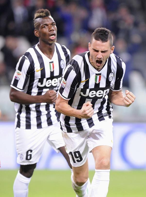 2013-10-30t213657z_1371919684_gm1e9av0fja01_rtrmadp_3_soccer-italy_reuters