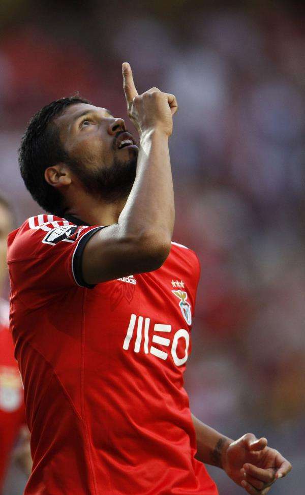 2013-09-14t183508z_1303284897_gm1e99f074e01_rtrmadp_3_soccer-portugal_reuters