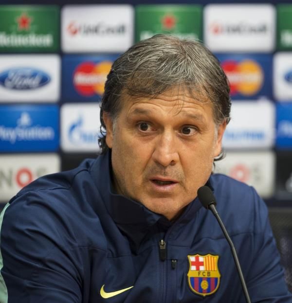 2013-11-25t175214z_307277001_gm1e9bq04yq01_rtrmadp_3_soccer-champions_reuters