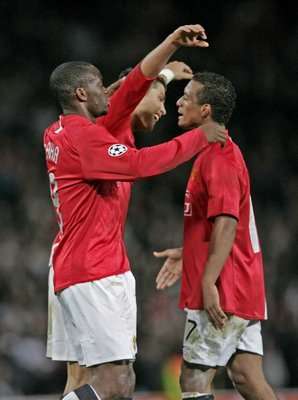 كريستيانو رونالدو و رفاقه أول المتأهلين للدور الثاني بدوري الابطال