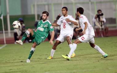 عبدالعزيز السليمي لاعب العربي أرهق مدافعي الكويت