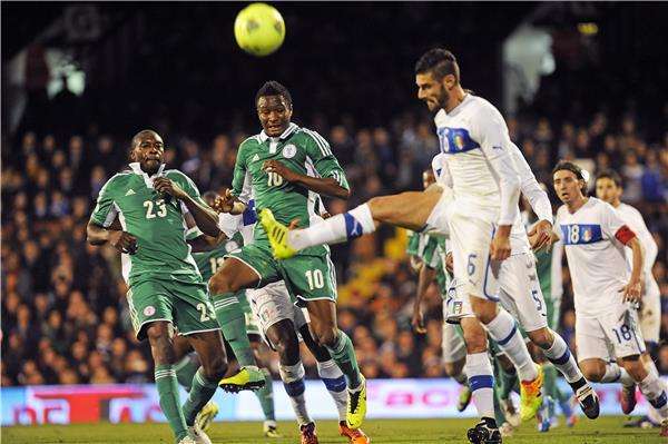 جون أوبي ميكيل أحد أبرز لاعبي نيجيريا