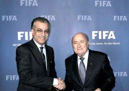 الشيخ سلمان بن إبراهيم مع جوزيف بلاتر