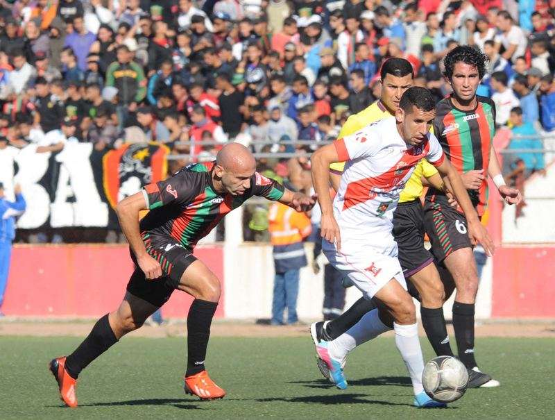 لقطة من مباراة الجيش الملكي وجمعية سلا في الدوري المغربي
