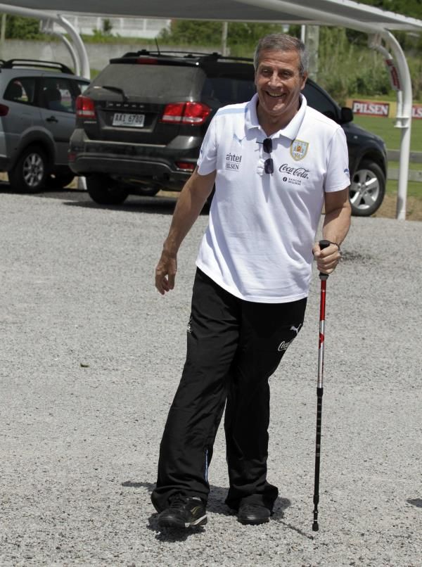 2013-11-18t163558z_1652837689_gm1e9bj01cw01_rtrmadp_3_soccer-world_reuters