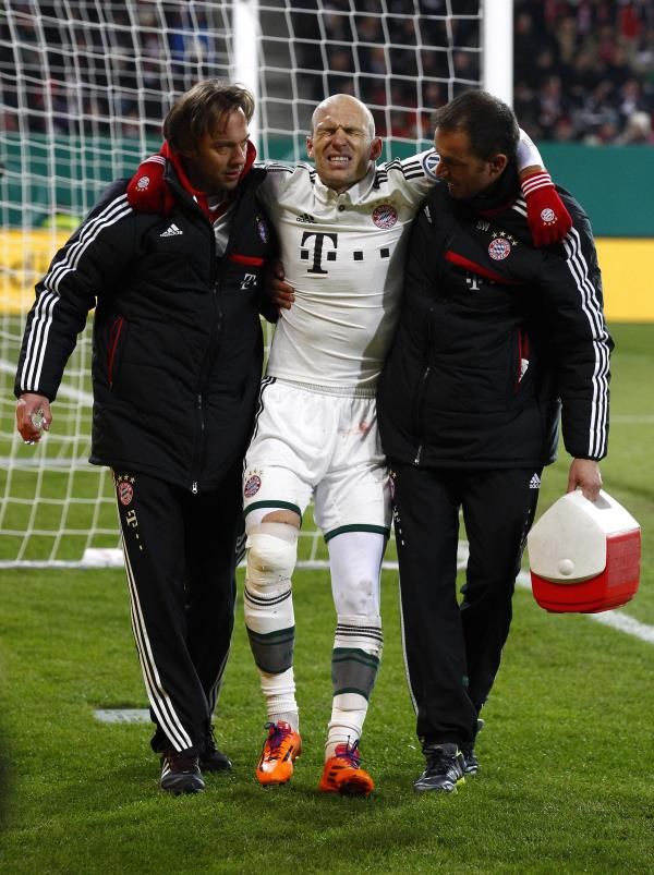 2013-12-04t202125z_2115474041_gf2e9c41jq801_rtrmadp_3_soccer-germany_reuters