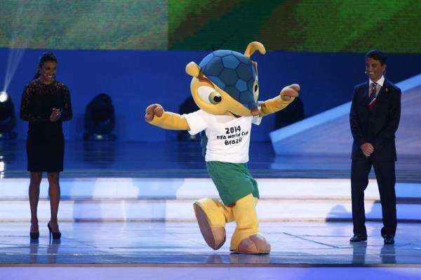 20131206-635219492411137862w_efe