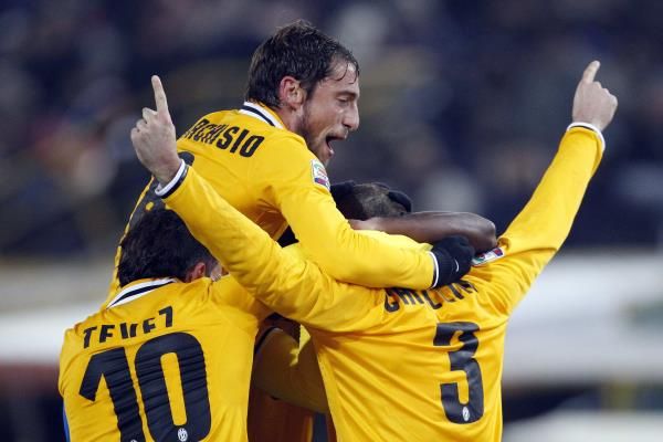 2013-12-06t220129z_1518034841_gm1e9c70gop01_rtrmadp_3_soccer-italy_reuters