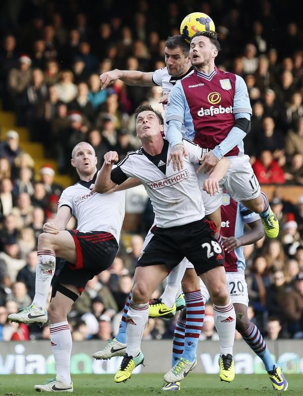 2013-12-08t144904z_536632540_gm1e9c81qy901_rtrmadp_3_soccer-england_reuters