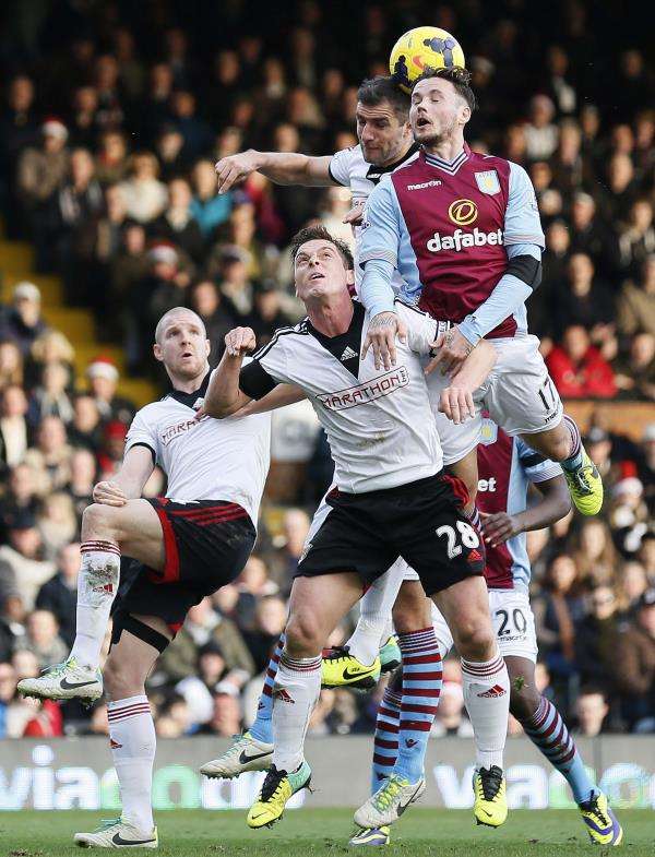 2013-12-08t144904z_536632540_gm1e9c81qy901_rtrmadp_3_soccer-england_reuters