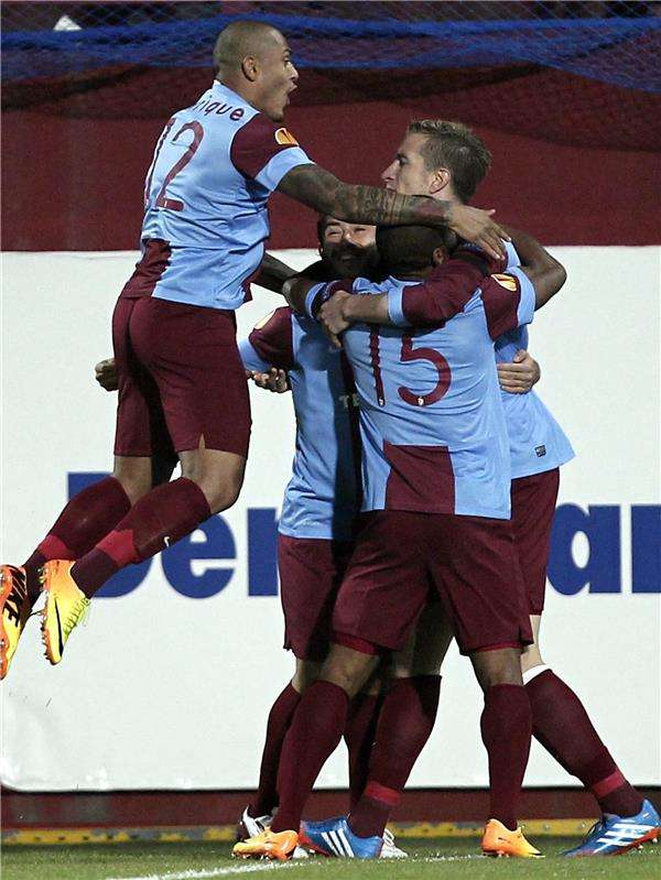 2013-10-24-03922587_epa