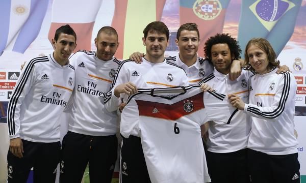 2013-12-08t141832z_516783002_gm1e9c81ppe01_rtrmadp_3_soccer-world-draw-real_reuters