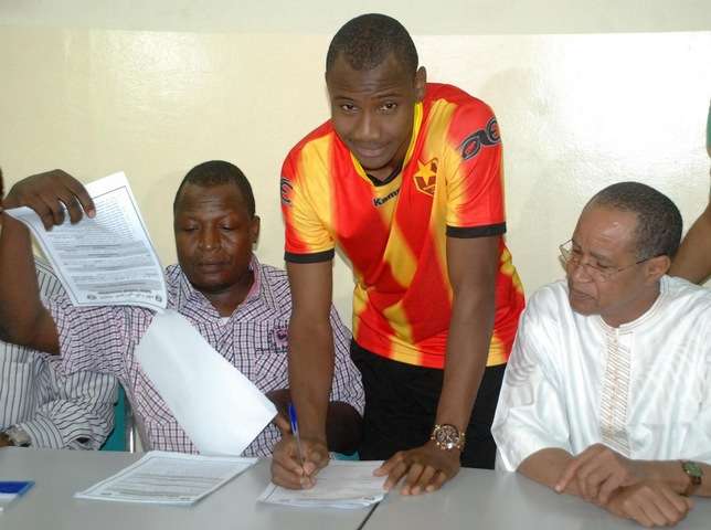 المالي تراوري يوقع رسمياً للمريخ لثلاث سنوات