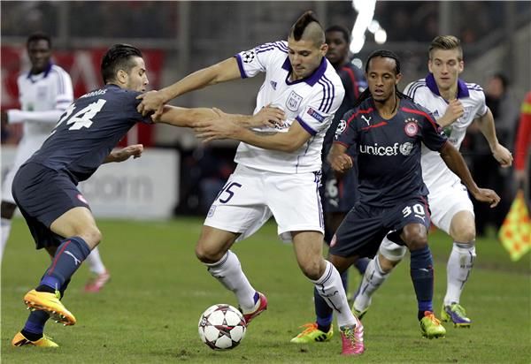 من مباراة أولمبياكوس وأندرلخت