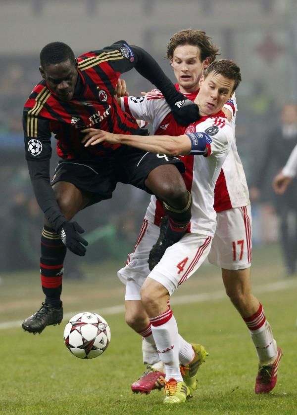 2013-12-11t215037z_230955753_gm1e9cc0g5w01_rtrmadp_3_soccer-champions_reuters