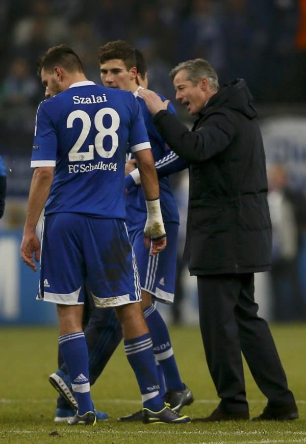 2013-12-11t214940z_414432025_lr1e9cb1omior_rtrmadp_3_soccer-champions_reuters