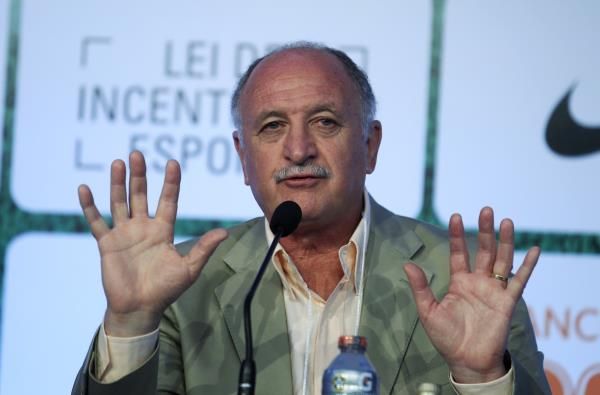 لويس فيليبي سكولاري