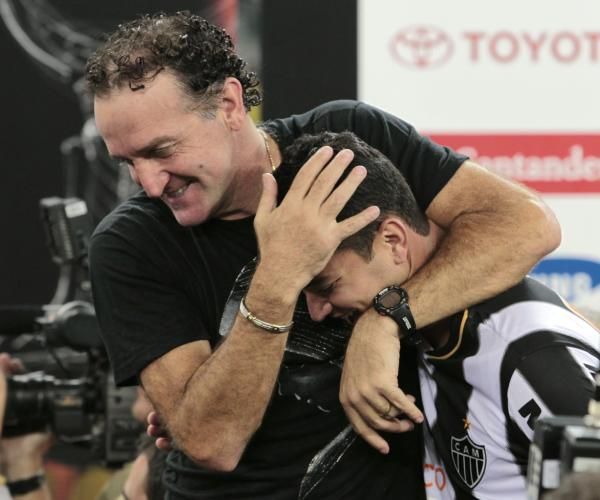 2013-07-25t045803z_373223333_gm1e97p0zyi01_rtrmadp_3_soccer-libertadores-final_reuters