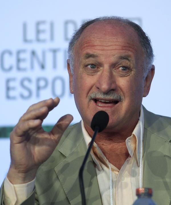 لويس فيليبي سكولاري