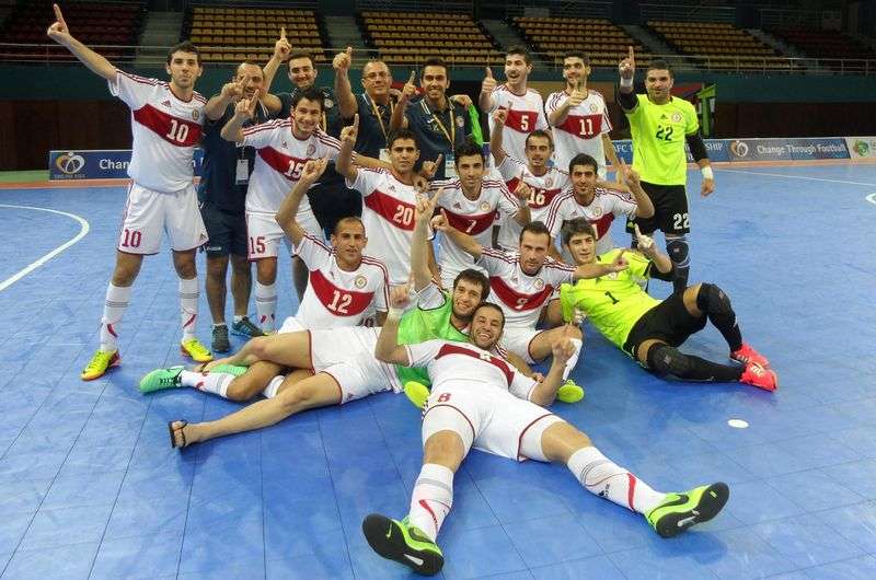  لاعبو لبنان يحتلفون بانجازهم في تصفيات غرب آسيا