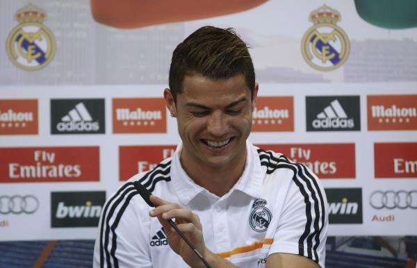 2013-12-08t140056z_2117396949_gm1e9c81on701_rtrmadp_3_soccer-world-draw-real_reuters