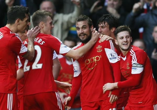 2013-12-07t160006z_1192003159_gm1e9c71uk801_rtrmadp_3_soccer-england_reuters