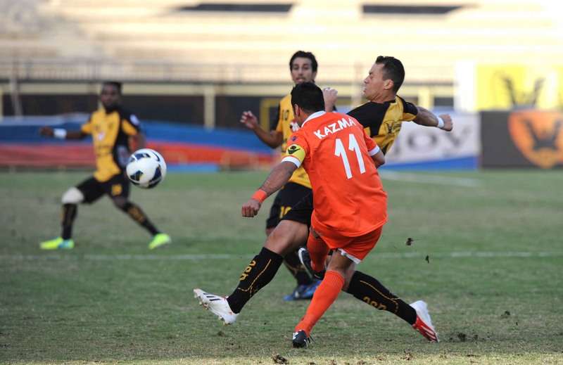 كاظمة أجبر القادسية على التعادل في قمة الجولة