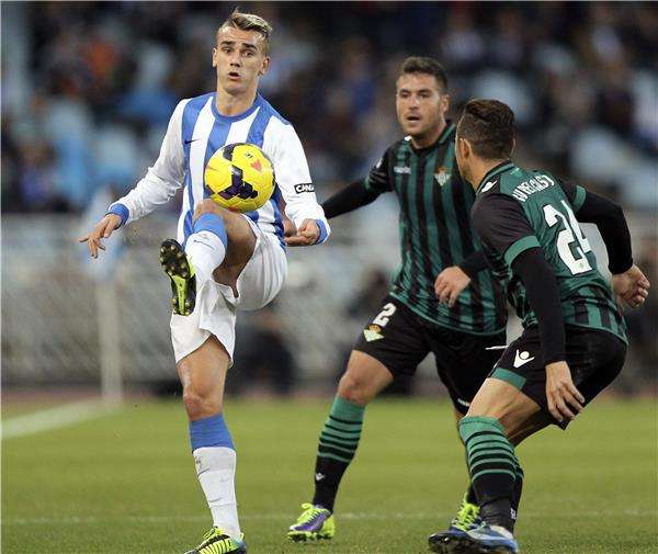 من مباراة سوسيداد وريال بيتيس