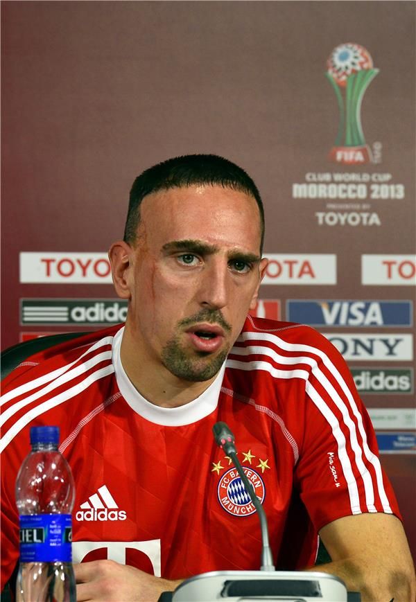 ريبيري خلال المؤتمر الصحفي