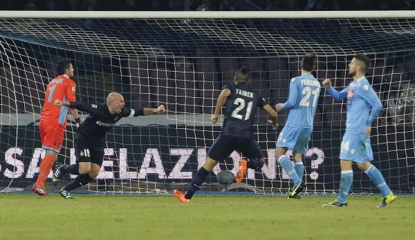 2013-12-15t203942z_3216347_gm1e9cg0cs401_rtrmadp_3_soccer-italy_reuters