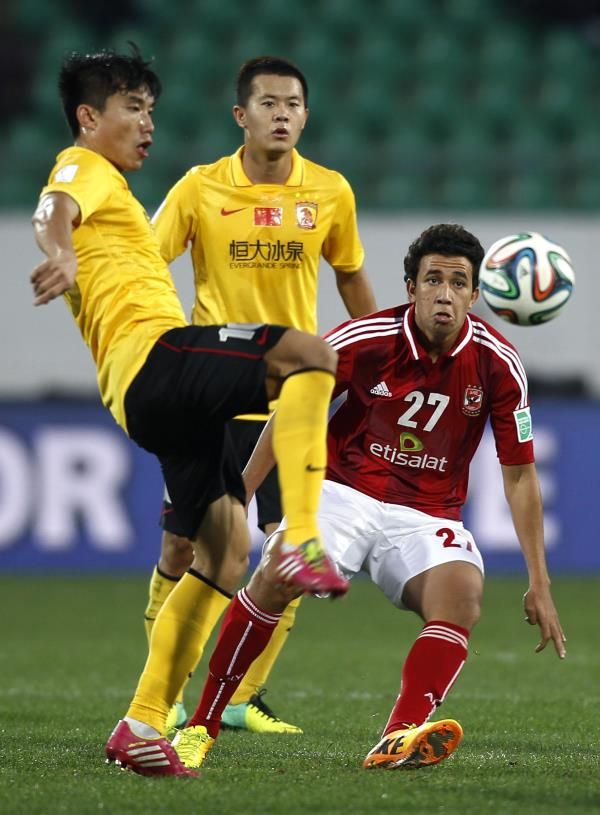 2013-12-14t185350z_531296000_gm1e9cf07pb01_rtrmadp_3_soccer-club_reuters