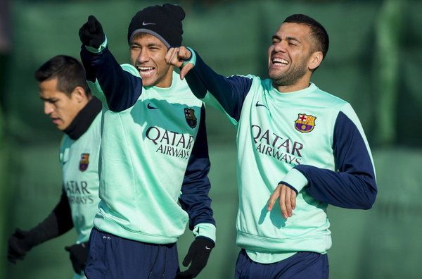 نيمار وسانشيز توقعوا مواجهة السيتي بينما توقع الفيس لقاء اولمبياكوس