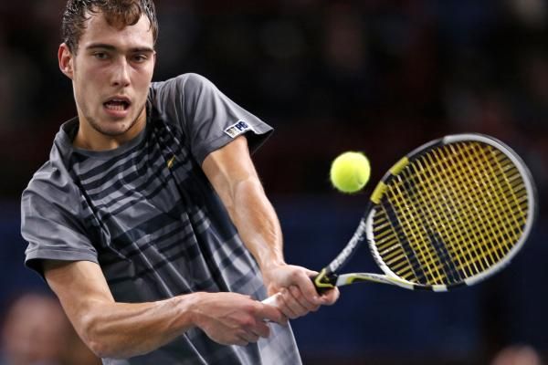 2012-11-02t161738z_1401436453_pm1e8b21bs801_rtrmadp_3_tennis-men-masters_reuters