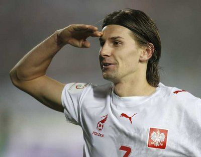 سمولاريك قاد بولندا للتاهل ليورو 2008