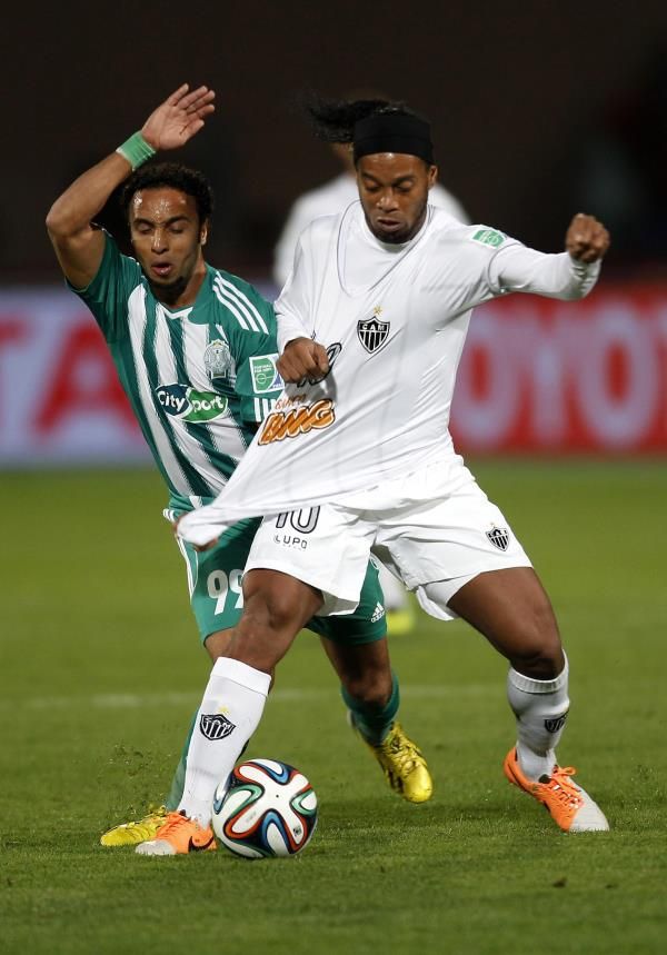 2013-12-18t201843z_1340577308_gm1e9cj0bw801_rtrmadp_3_soccer-club_reuters